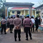 Polres Bone Bolango Lakukan Pengamanan Unras Dari Aliansi Mahasiswa Peduli Hukum Dan Keadilan Gorontalo