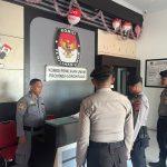 Pastikan Kantor Penyelenggara Pemilu Aman,Sat Samapta Polres Bone Bolango Datangi KPU Provinsi Gorontalo