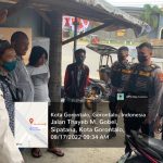 Patroli Ke Pertokoan, Samapta Polda Gorontalo Berikan Imbauan Prokes Terhadap Masyarakat