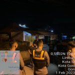 Patroli Sambang Samapta Polda Gorontalo, Ajak Warga Yang Ditemui Untuk Jaga Kamtibmas