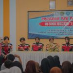 Polwan Samapta Polda Gorontalo Ajak Pelajar Sekolah Hindari Pergaulan Bebas